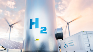 Klimaneutraler Wasserstoff aus erneuerbarem Strom gilt als wichtiger Beitrag zur Dekarbonisierung.