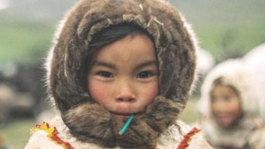 Die Nenets leben in der wenig bevölkerten Tundra nahe der russischen Arktis. Welche Erwartungen haben sie und andere Arktis-Bewohner an die einsetzende Erschließung der Bodenschätze der Arktis? Das gehört zu den Forschungsfragen des Projektes „Arktische Auswirkungen auf Wetter und Klima (Blue Action)“.